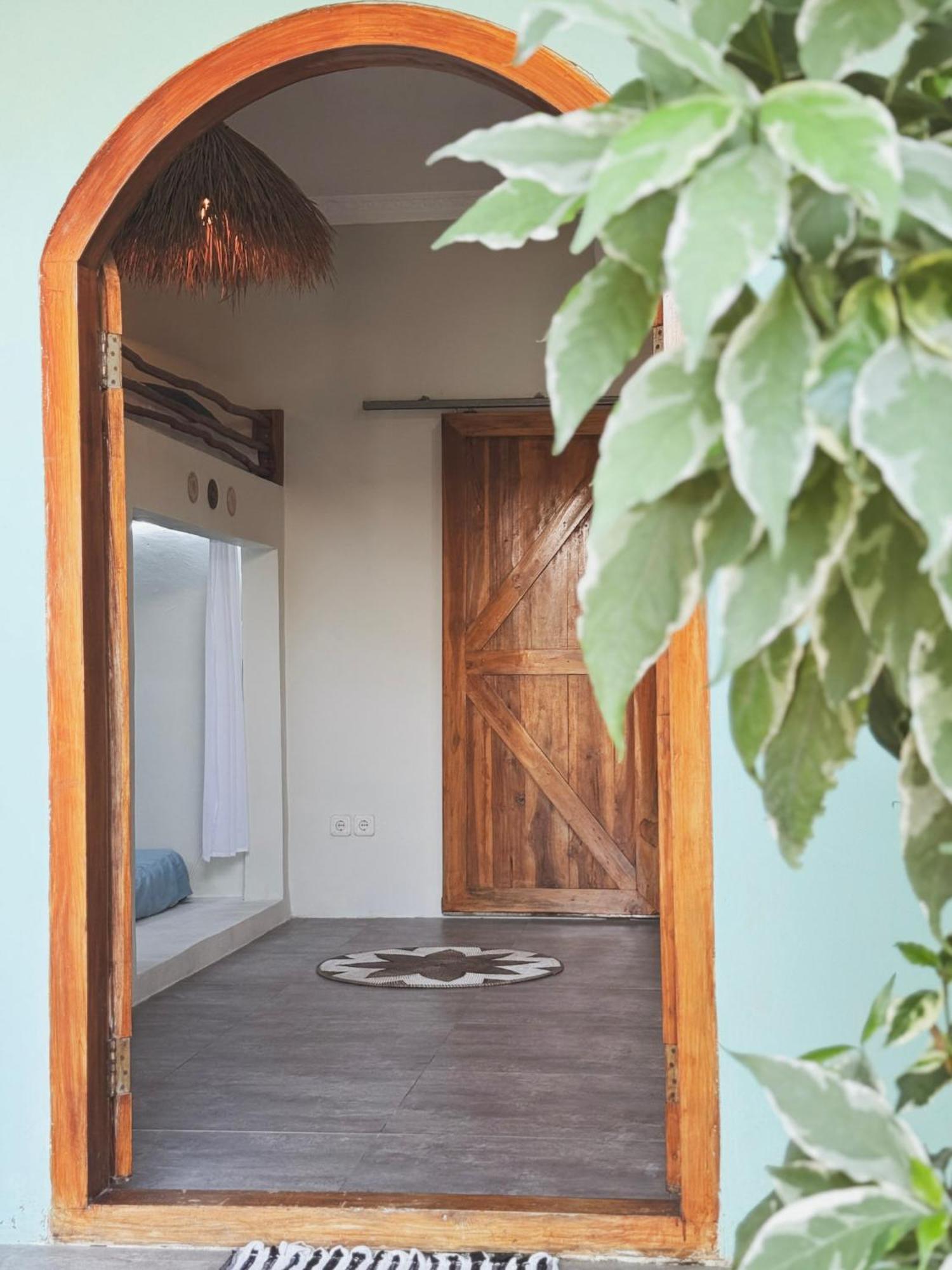 Secret Spot Surf And Stay Kuta  Zewnętrze zdjęcie